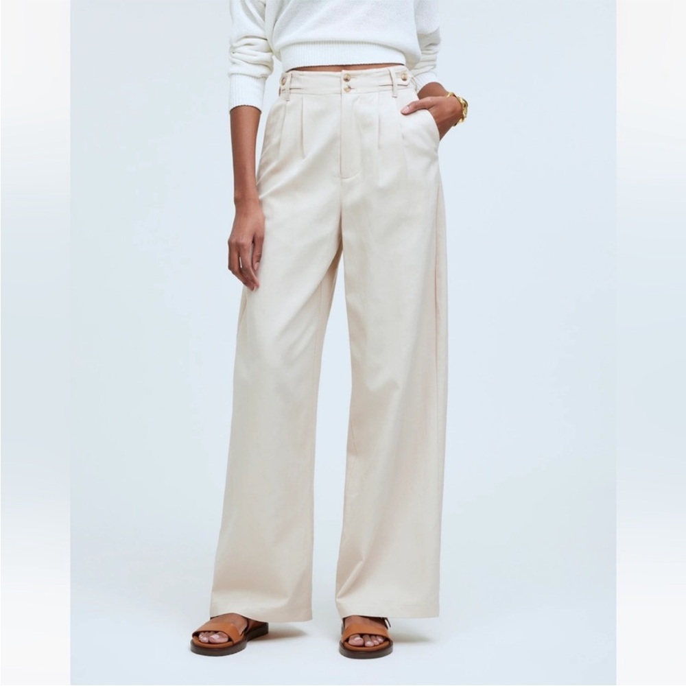 Elegant Cream Wide-Leg Pants